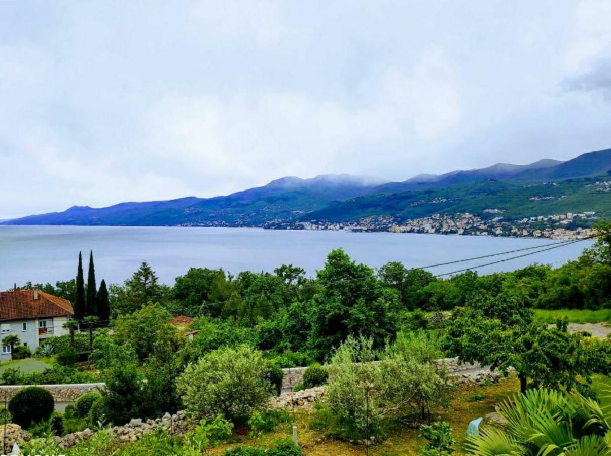 Costabella Vista Lägenhet Rijeka Exteriör bild