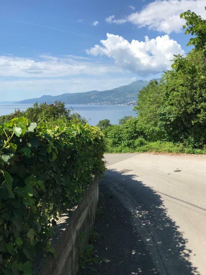 Costabella Vista Lägenhet Rijeka Exteriör bild